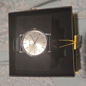 Invicta Classic Silver Dial Black Strap 37mm Vintage Women Watch